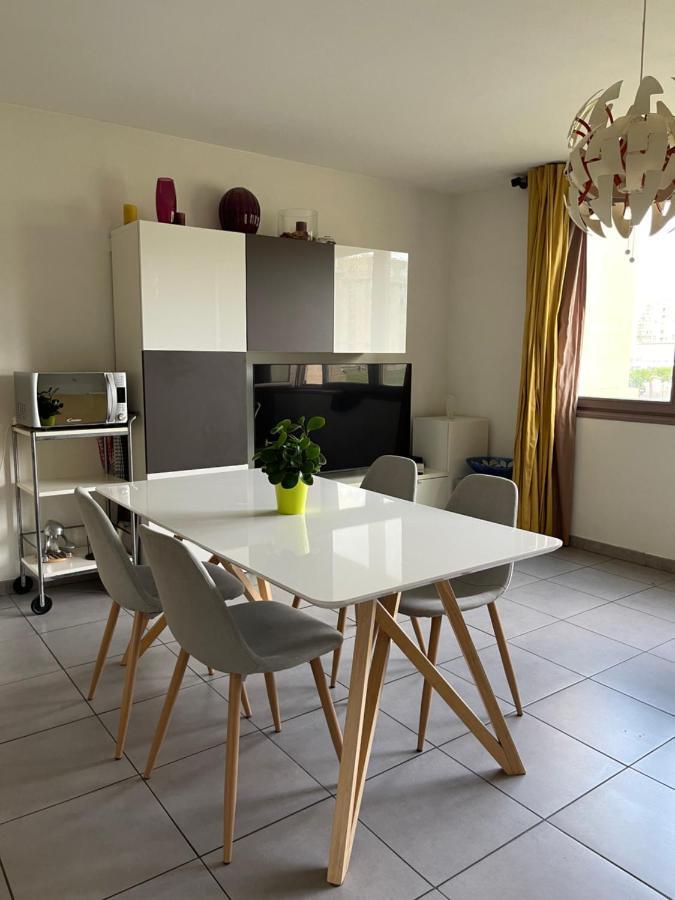 Appartement T3 Sur L'Esplanade De L'Europe Montpellier Eksteriør billede